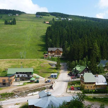Penzion Melkus Пец под Снежко Екстериор снимка